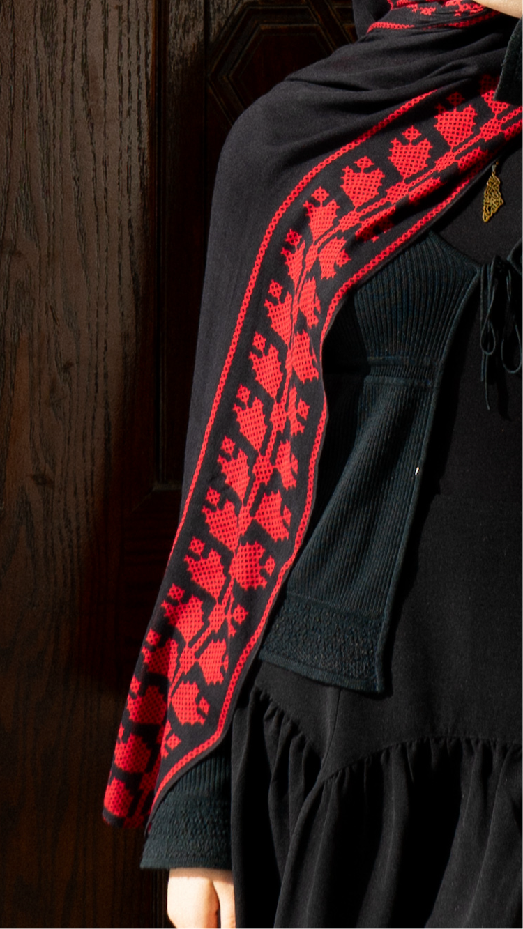 Red and Black Tatreez Modal