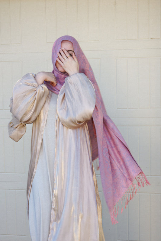 Iliana Abayah - Gold