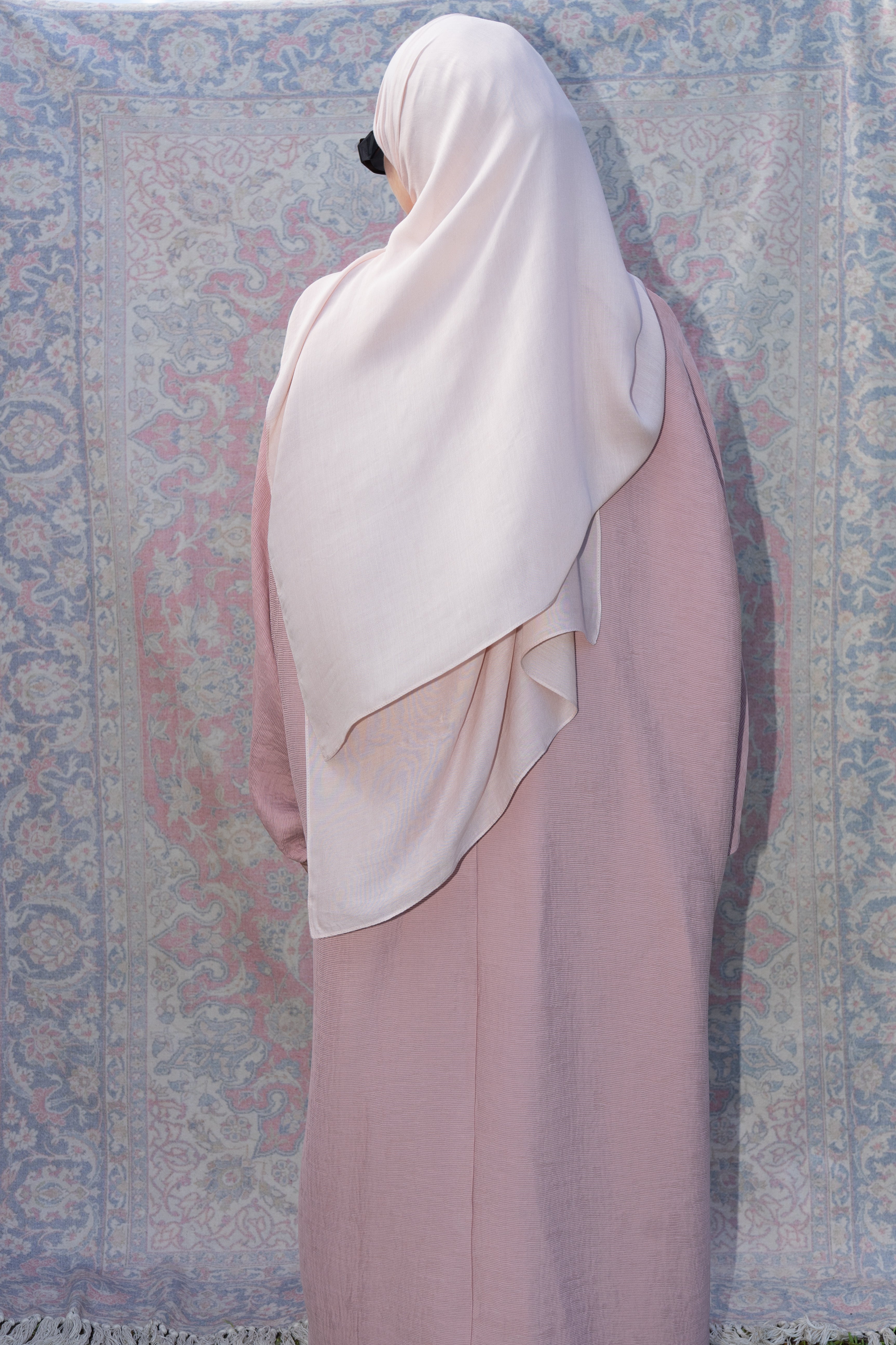 The Dalia Abaya